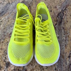 APL SNEAKERS Bright Yellow Athletic Sneakers Techloom Breeze